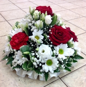 Red Rose & White Posy